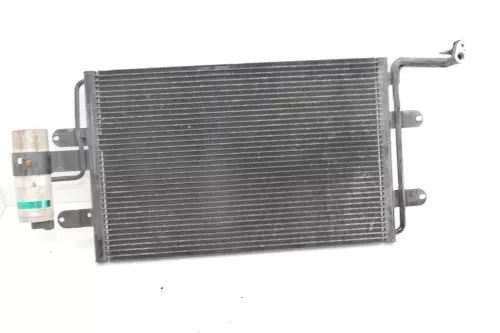 VW Golf 4 Bora Kondensator Klima Kühler Klimakühler Klimaanlage 1J0820413D (100141)
