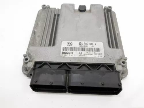 VW Touran Steuergerät Motor Motorsteuergerät 1,9 TDI AVQ 74kw 03G906016A / BT