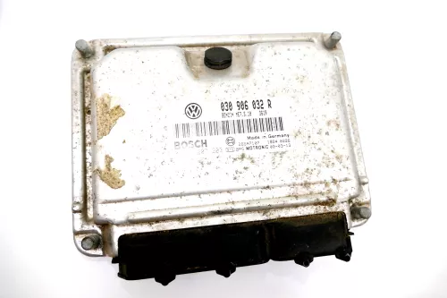 VW Lupo 6X Steuergerät 1,4l 44kw 60PS AUD Motor 030906032R 030997032PX