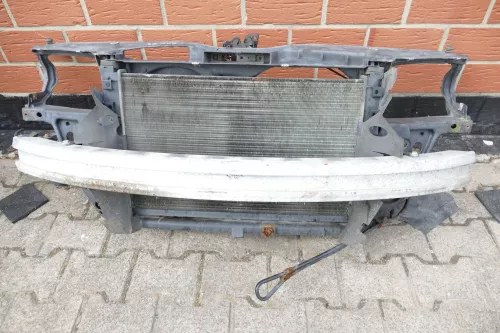 VW Passat 3B Schloßträger Kühler OhneKlimaanlage 3B0805594 1,8 T 1,9TDI