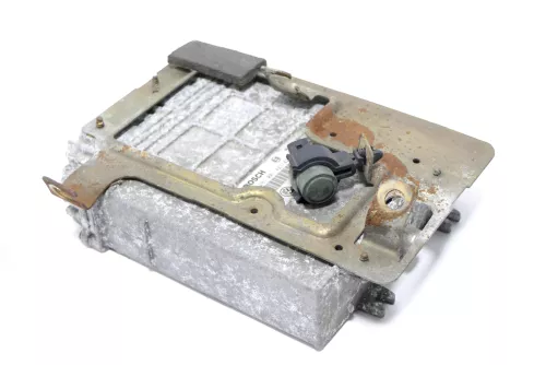 VW Golf 3 Motorsteuergerät Steuergerät 028906021BF 1,9 TDI 66kw AHU (100387)