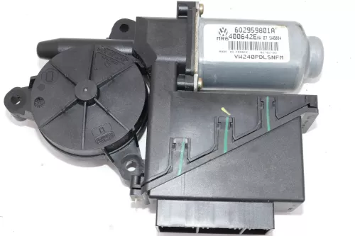 VW Polo 9N ektrischer Fensterheber Motor vorne rechts 6Q2959801A 4-Türer Ibiza (100483)