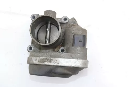 VW Fox Polo 9N Drosselklappe Drosselklappenstutzen 036133062N AZQ AWY