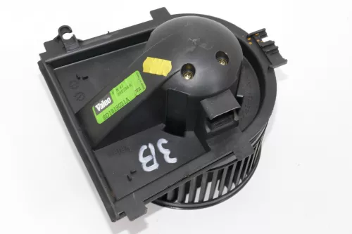 Audi A4 Passat 3B Lüfter Innenraum Gebläselüfter 8D1819021A Heizung