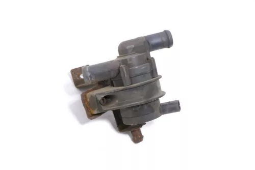 VW Passat 3B Zusatzkühlmittelpumpe Zusatzwasserpumpe 078121601 Kraftstoffkühlung (101074)