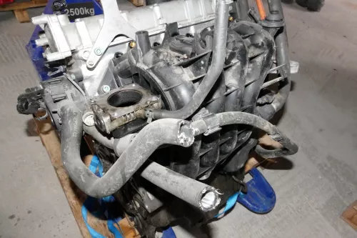 VW Golf 4 Bora Leon Motor 1,4 16V AXP / APE 55kw 75PS - 170 000km (101353)