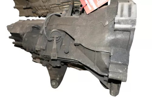 VW Passat 3B A4 B5 1,9 TDI 85kw 115PS Getriebe DUK 5 Gang vo AJM Motor 166.000km