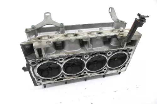 VW Golf 4 Lupo Zylinderkopf Kopf Ventile 1,4 16V 75PS AKQ bis Mite 1999 (101593)