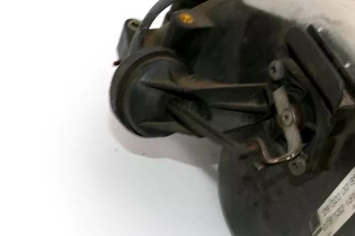 VW Passsat 3B Ansaugbrücke 078133223S 2,8 V6 AQD Einspritzventil Antriebseinheit (101899)