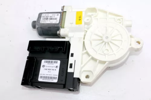 VW Golf 5 ektrischer Fensterheber Motor vorne links 1K3837401T 2/3-Türer (101938)