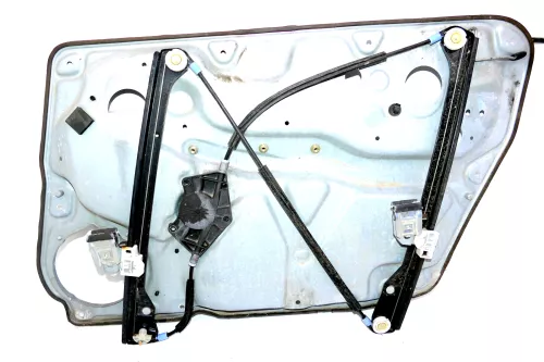 VW Passat 3B 3BG elektrischer Fensterheber vorne links 4/5 Türer + Kombi Modul (102442)