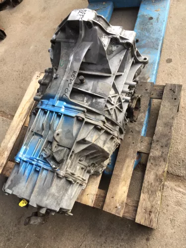 Audi A6 4B Quattro Getriebe Automatik GJT Automatikgetriebe 2,5 TDI BDG (102458)