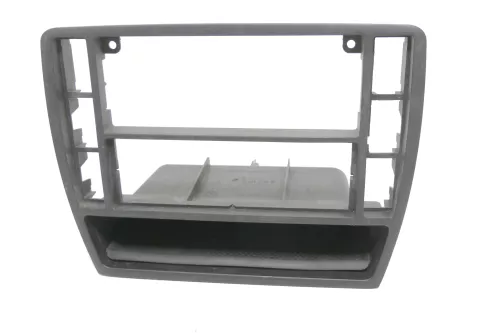 VW Passat 3B 3BG Mittelkonsole Verkleidung um Radio schwarz 3B0858069K / BR (102508)