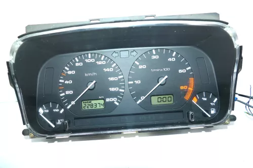 VW Polo 6N Tacho Tachometer Kombiinstrument 246.000km 6N0919860P Benziner