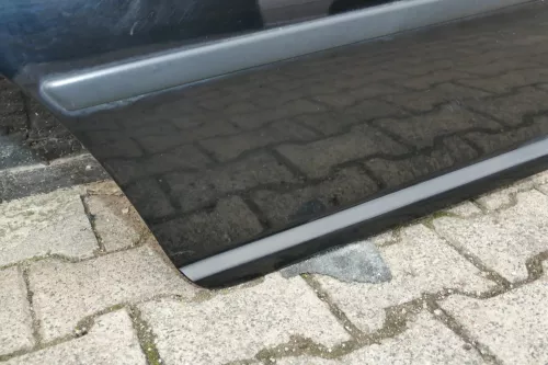 VW Golf 4 Limousine Tür hinten rechts schwarz L041 (KEINkombi) (103011)