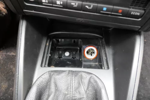 VW Golf 4 Bora Aschenbecher Zigarettenanzünder vorne 1J0857961G (103477)
