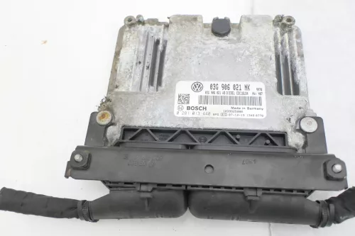 VW Passat 3C Steuergerät 2,0l 103kw 140PS BMP Motor 03G906021NK