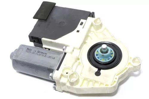 VW Passat 3C elektrischer Fensterheber Motor vorne rechts 1K0959702P