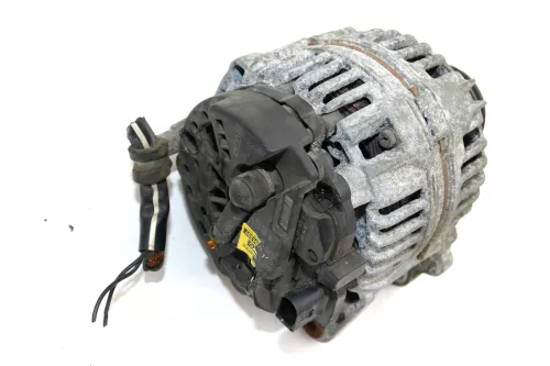 VW Golf 4 Audi A3 8L Lichtmaschine Generator 038903023L 90A mit Freilauf Octavia (103596)