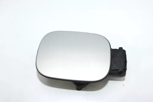 VW Golf 4 Variant Kombi Tankdeckel Deckel Tank Tankverschluß silber LB7Z (103713)