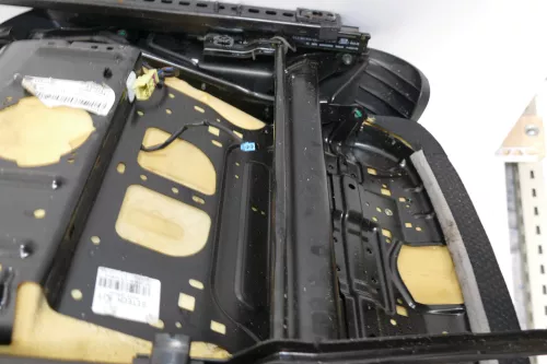 VW Passat 3C Sitz Beifahrersitz vorne rechts mit  schwarz (104504)