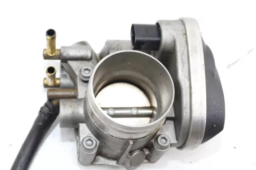 VW Golf 5 Touran Drosselklappe 06A133062AT BSE 1,6l BSF 75kw 105PS