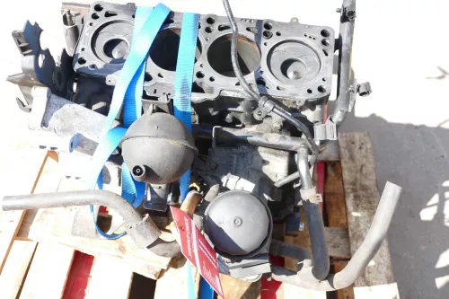 + VW Golf 4 Bora Motor Block Motorblock 1,9 TDI 85kw 101PS 038103101J AJM PD (104666)