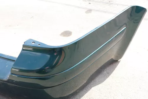 VW Golf 4 Kombi Avant Stoßstange hinten Heckstoßstange Stoßfänger grün LC6M (104777)