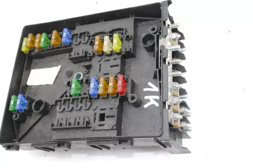 VW Golf 5 Touran Steuergerät Zentralelektrik Sicherungskasten 1K0937125 (104979)