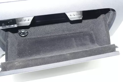 VW Golf 5 Deckel Klappe für Handschuhfach Handschuhfachdeckel schwarz Schloß (105235)