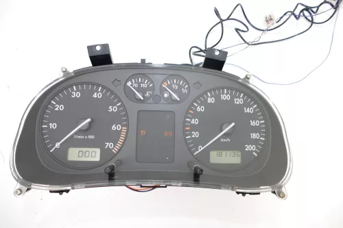 VW Polo 6N Tacho Tachometer Kombiinstrument 181.000km 6N0919860T 6N0919860R