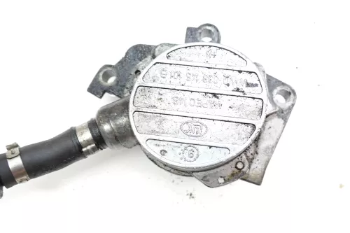 VW Golf 4 Bora A3 1,9 TDI Unterdruckpumpe Vakuumpumpe 038145101B AGR ALH AHF ASV