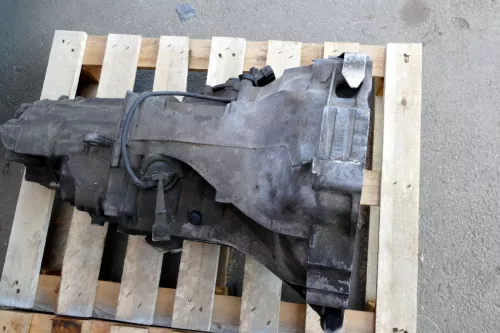 Audi A6 4B A4 8D GETRIEBE EHV 1,8T 110kw 150PS (von Motor APU AWT) 158.000km