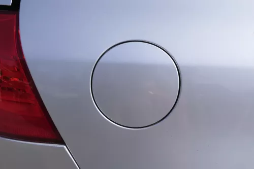 VW Golf 5 Tankdeckel Klappe Tankklappe Deckel Tank silber LA7W