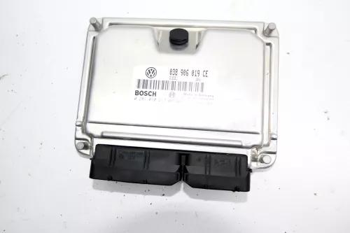 VW Passat 3B Steuergerät Motor Motorsteuergerät 1,9 TDI ATJ 85kw 038906019CE