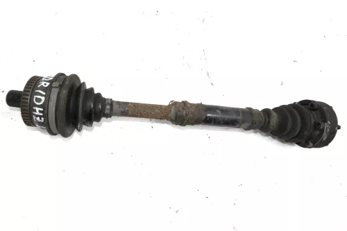 Audi A4 B5 3B Antriebswelle Gelenkwelle links vorn 8D0407271AQ 1,8 1,8T 2,0 (106792)