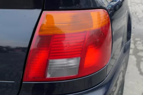 Audi A4 B5 Limousine hinten rechts Rückleuchte original Rücklicht 8D0945112A (106944)