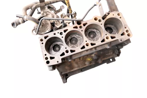 VW Passat 3B A4 B5 Motorblock1,9 TDI 81kw 110PS AVG / AFN Motor (107241)