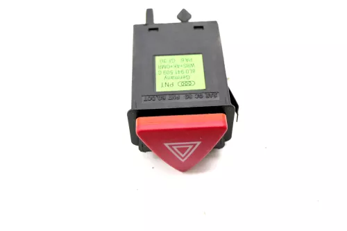 Audi A3 8L Warnblinker Relais Warnblinkerschalter Schalter 8L0941509G Knopf