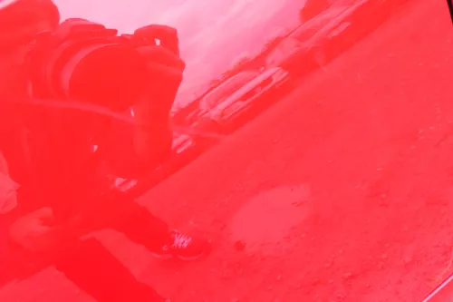 VW Touran 1T Tür hinten rechts rot LY3D mit Scheibe, sonst OHNE Anbauteile (107655)