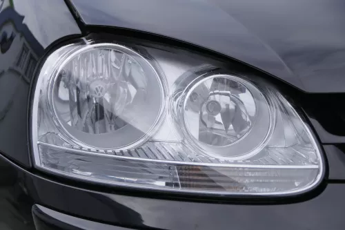 VW Golf 5 V Scheinwerfer rechts vorne 1K6941030P (KEIN XENON!)