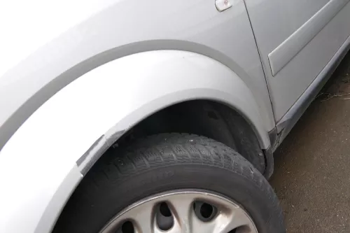 Audi A2 8Z Kotflügel vorne links silber LY7W (107956)