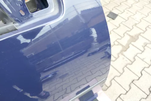 VW Golf 4 Bora Tür vorne rechts Beifahrertür 4/5-Türer+Kombi Variant blau LA5G (108051)