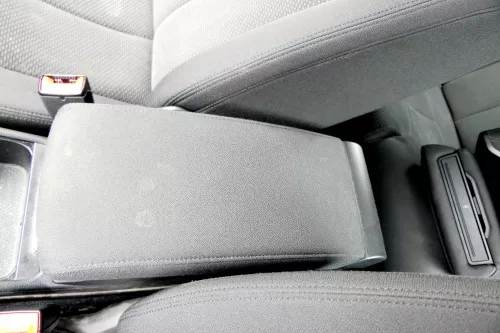 VW Passat 3C Mittelarmlehne Armlehne Fach original komplett zum nachrüsten 10838