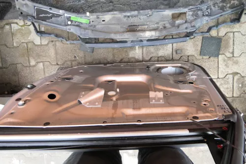 Audi A2 8Z Tür vorne rechts silber LY7W - mit Rahmen (108525)