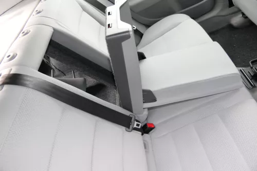 VW Golf 5 V Sitz Sitze hinten Rückbank Rücksitzbank 3 Punkt Gurt helles grau 108 (108564)