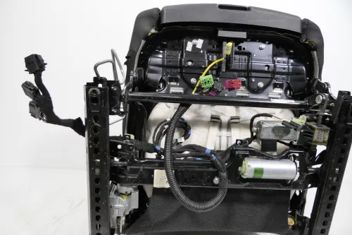 Aud A6 4F C6 Avant Kombi Sitz Beifahrersitz vorne rechts soul schwarz elektrisch (108642)