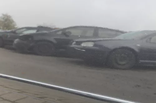 VW Touran 1T 1T3 Tür hinten links schwarz LC9Z mit Scheibe (108752)