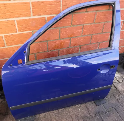 Skoda Octavia 1U Kombi + Limo Tür vorne links Fahrertür blau L4652 LF5G