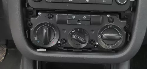 VW Golf 5 Eos Caddy Steuergerät Klimaanlage Klimabedienteil 1K0820047JN Heizung